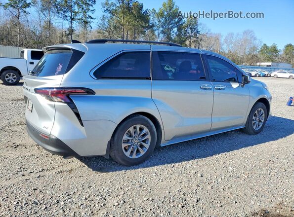 5TDJRKEC6SS248648 2025 TOYOTA SIENNA Silver Rear right
