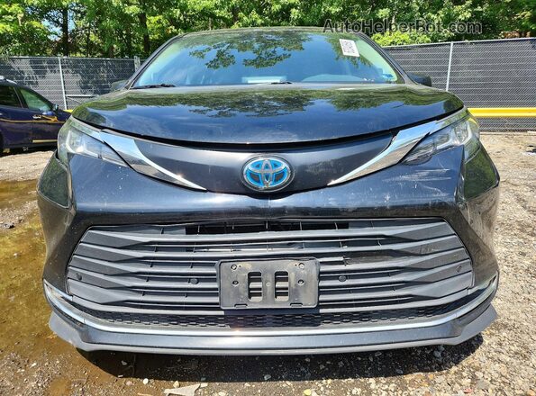 5TDJRKEC7MS027708 2021 TOYOTA SIENNA Black Front view