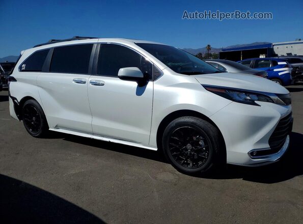 5TDJRKEC8NS084159 2022 TOYOTA SIENNA White Front right