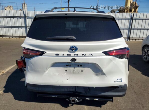 5TDJRKEC8NS084159 2022 TOYOTA SIENNA White Rear view