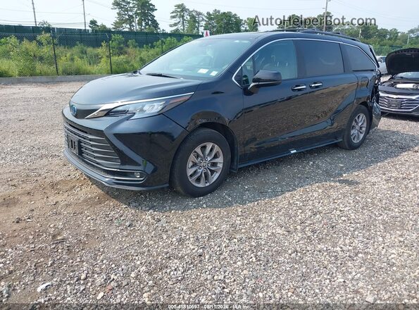 5TDJRKECXSS268823 2025 TOYOTA SIENNA Black Przód lewy