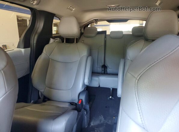 5TDJSKFC1SS183274 2025 TOYOTA SIENNA Gray Rear seats view