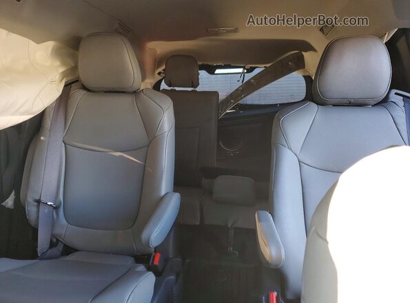 5TDJSKFC2SS216556 2025 TOYOTA SIENNA Black Հետևի նստատեղերի տեսք