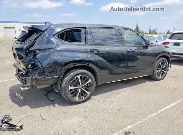 5TDJZRAH0NS112076 2022 TOYOTA HIGHLANDER Black Tył prawy
