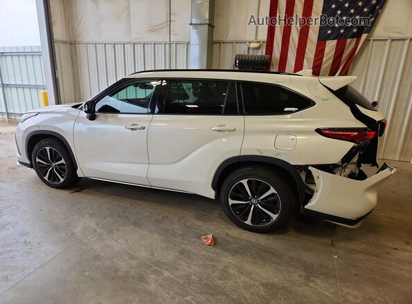 5TDJZRBH2MS073648 2021 TOYOTA HIGHLANDER White Trasero izquierdo