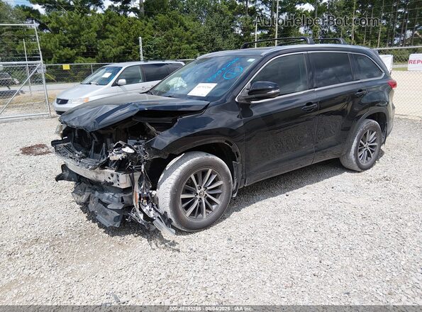 5TDJZRFH0HS458402 2017 TOYOTA HIGHLANDER Black Przód lewy