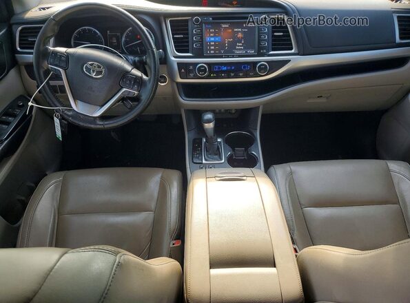 5TDJZRFH0HS522485 2017 TOYOTA HIGHLANDER Black Widok deski rozdzielczej
