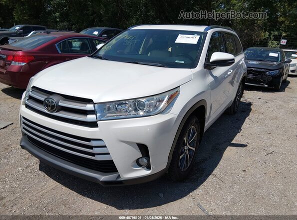 5TDJZRFH0JS858191 2018 TOYOTA HIGHLANDER White Przód lewy
