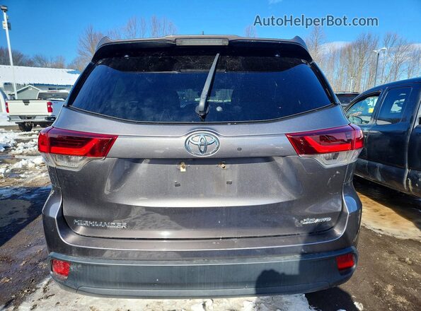 5TDJZRFH0KS618236 2019 TOYOTA HIGHLANDER Gray Rear view
