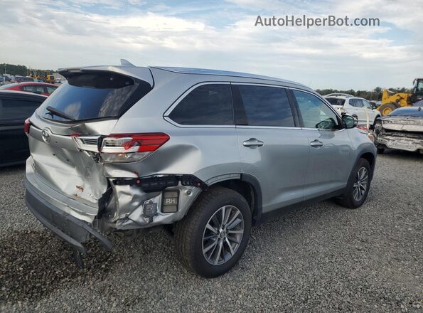 5TDJZRFH0KS732964 2019 TOYOTA HIGHLANDER Silver Trasero derecho