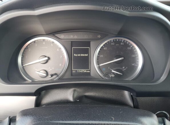5TDJZRFH0KS732964 2019 TOYOTA HIGHLANDER Silver Vista del cuadro de instrumentos