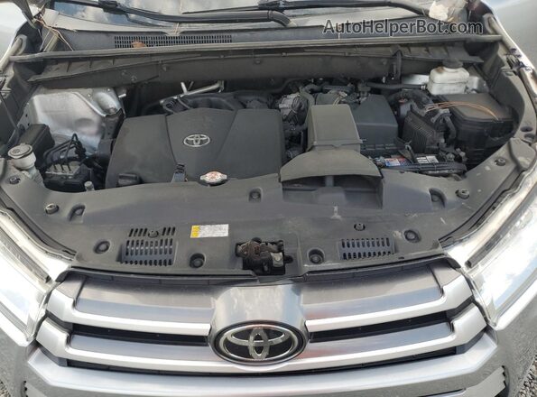 5TDJZRFH0KS732964 2019 TOYOTA HIGHLANDER Silver Vista del compartimento del motor