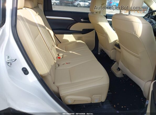 5TDJZRFH1JS820100 2018 TOYOTA HIGHLANDER White VIN კოდის სტიკერის ხედი