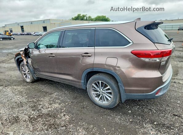 5TDJZRFH1JS902201 2018 TOYOTA HIGHLANDER Brown Trasero izquierdo