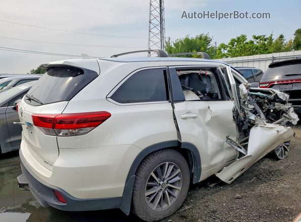 5TDJZRFH2HS369950 2017 TOYOTA HIGHLANDER White Задня права чверть