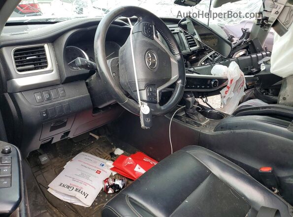 5TDJZRFH2HS369950 2017 TOYOTA HIGHLANDER White Вид панелі приладів