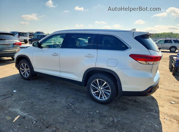 5TDJZRFH2KS595476 2019 TOYOTA HIGHLANDER White Задня ліва чверть