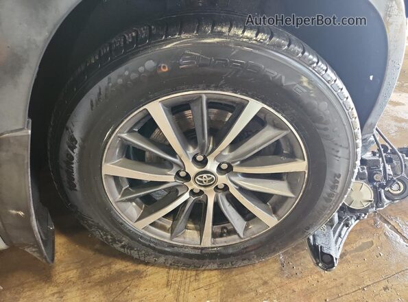 5TDJZRFH3HS395831 2017 TOYOTA HIGHLANDER Silver 