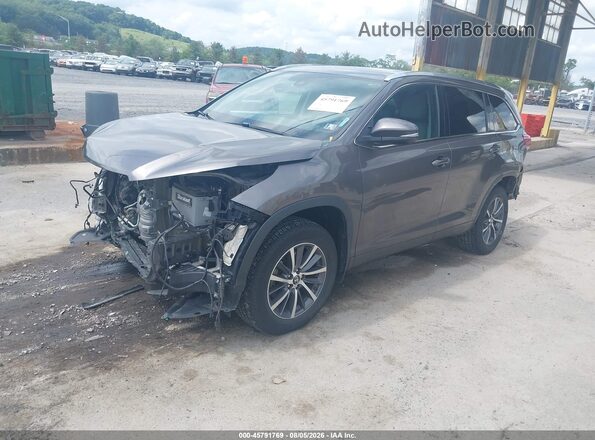 5TDJZRFH3HS411106 2017 TOYOTA HIGHLANDER Gray წინა მარცხენა ხედი სამი მეოთხედიდან
