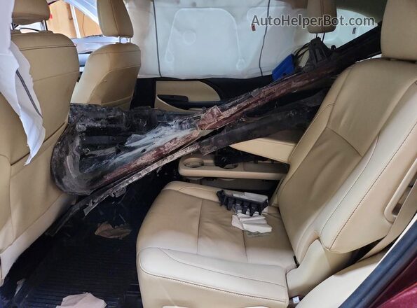 5TDJZRFH3KS724681 2019 TOYOTA HIGHLANDER Burgundy Widok wnętrza z tyłu