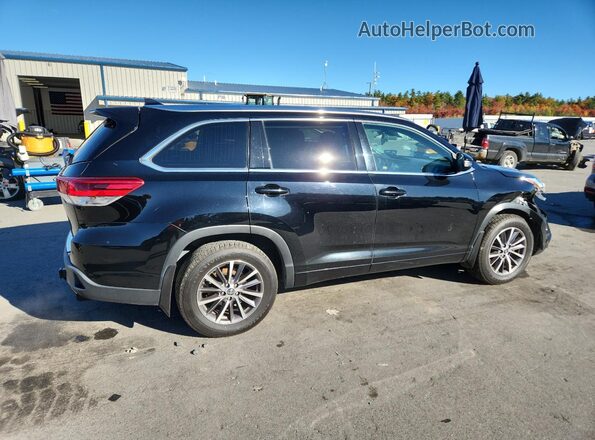 5TDJZRFH4JS553857 2018 TOYOTA HIGHLANDER Black Rear right