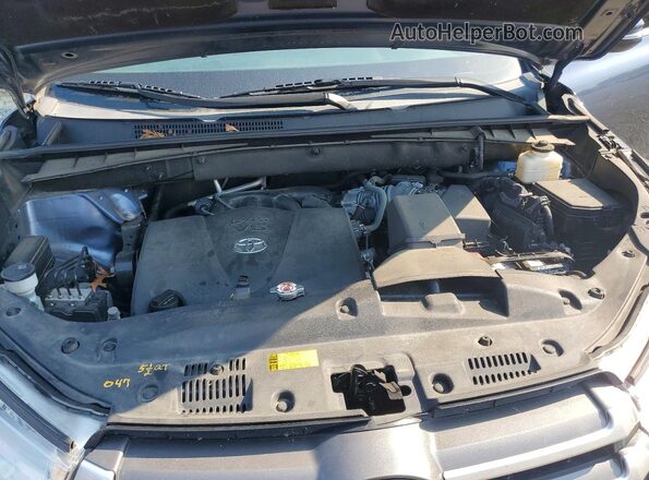 5TDJZRFH4KS954939 2019 TOYOTA HIGHLANDER Blue ძრავის განყოფილების ხედი