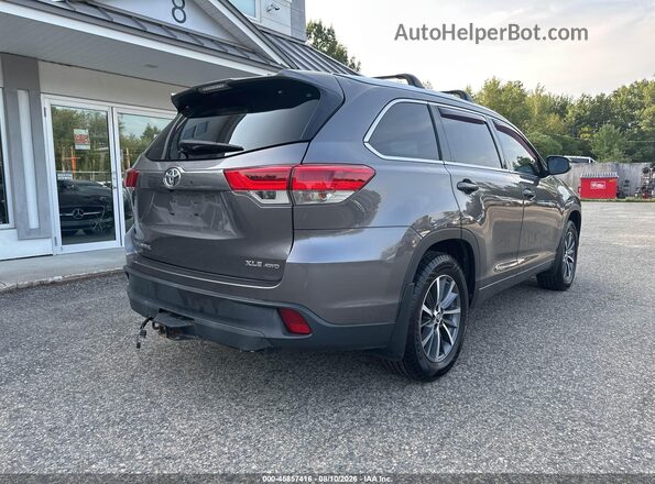 5TDJZRFH5JS535979 2018 TOYOTA HIGHLANDER Gray უკანა მარჯვენა