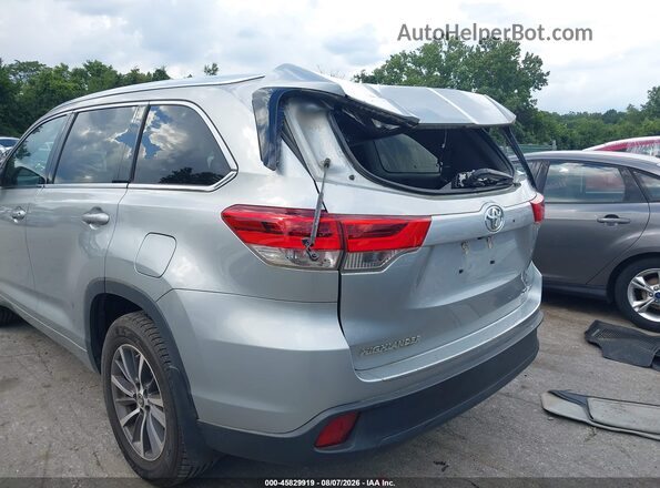 5TDJZRFH5JS818060 2018 TOYOTA HIGHLANDER Silver 