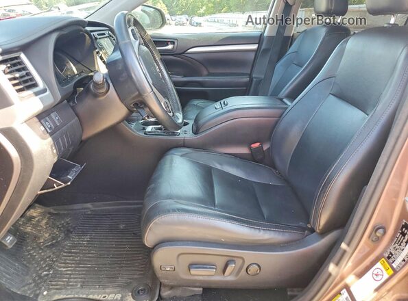 5TDJZRFH5JS845050 2018 TOYOTA HIGHLANDER Tan Widok wnętrza z przodu