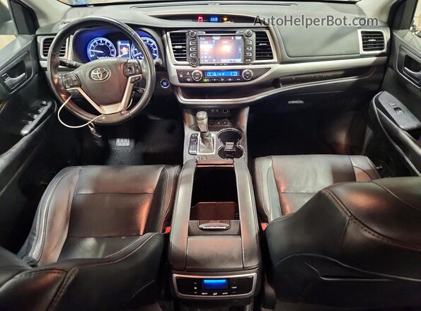 5TDJZRFH5JS884530 2018 TOYOTA HIGHLANDER Black Вид панелі приладів