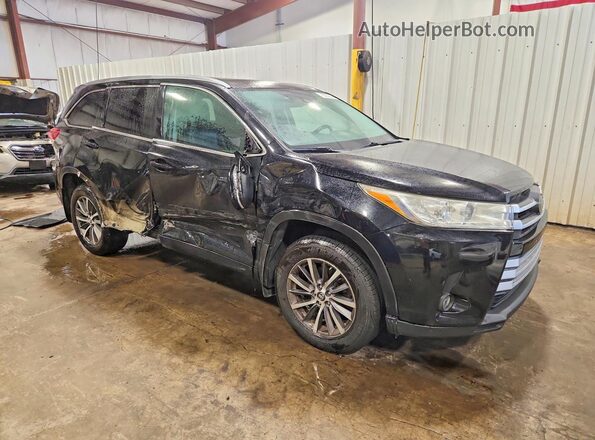 5TDJZRFH5JS884530 2018 TOYOTA HIGHLANDER Black Передня права чверть