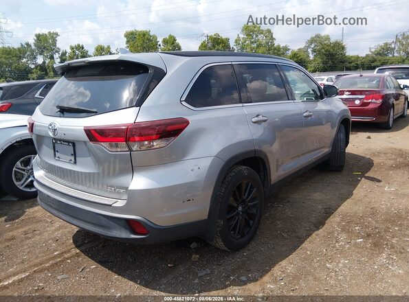 5TDJZRFH5KS585122 2019 TOYOTA HIGHLANDER Silver უკანა მარჯვენა