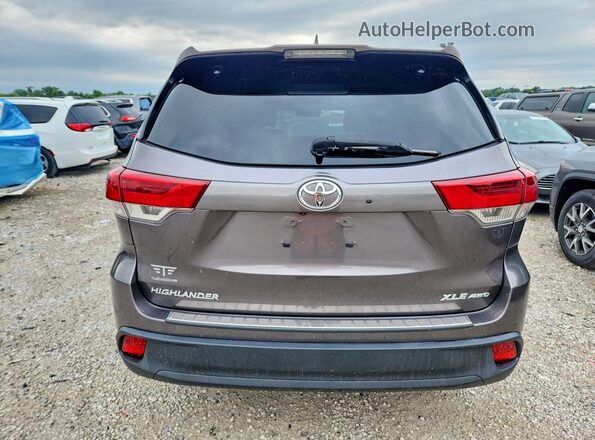 5TDJZRFH5KS955100 2019 TOYOTA HIGHLANDER Silver Vista trasera
