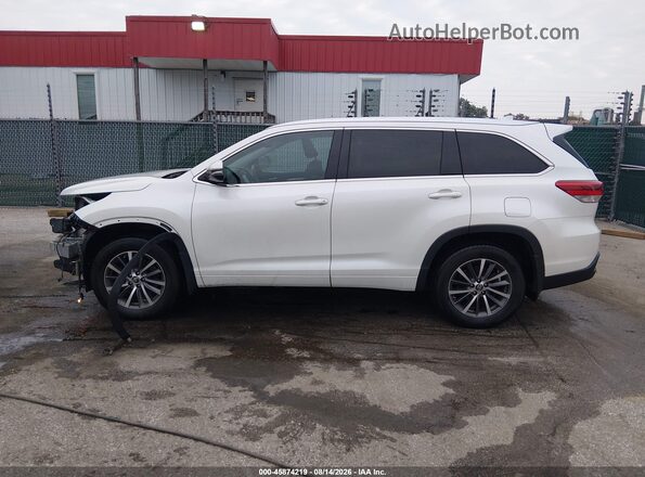 5TDJZRFH6HS390056 2017 TOYOTA HIGHLANDER White 