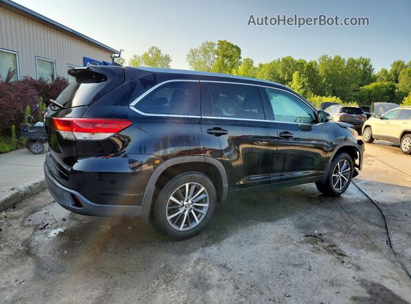 5TDJZRFH6HS409544 2017 TOYOTA HIGHLANDER Черный Задняя правая четверть