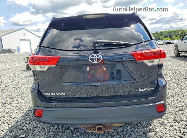5TDJZRFH6JS548823 2018 TOYOTA HIGHLANDER Black უკანა ხედი