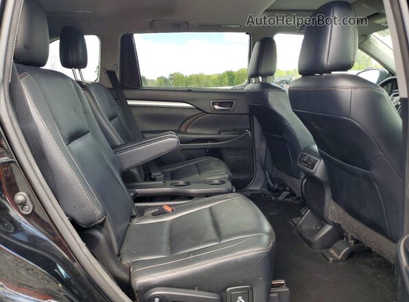 5TDJZRFH6JS548823 2018 TOYOTA HIGHLANDER Black უკანა სალონის ხედი