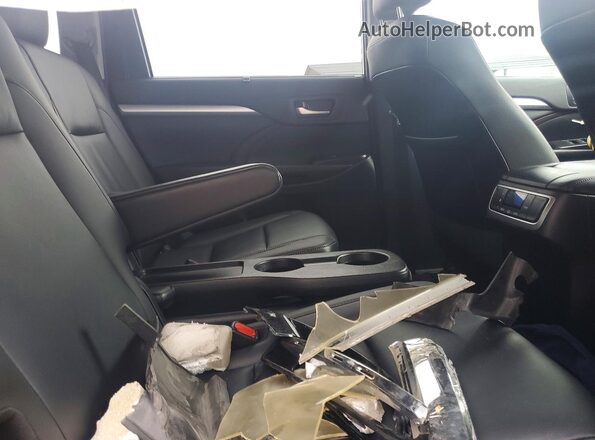 5TDJZRFH6KS732810 2019 TOYOTA HIGHLANDER Silver Vista de los asientos traseros