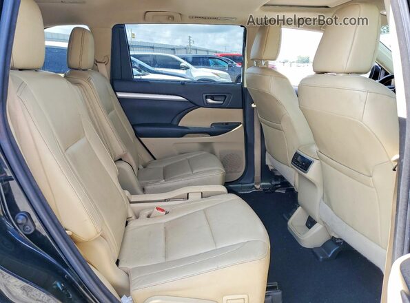5TDJZRFH7JS531609 2018 TOYOTA HIGHLANDER Black Widok wnętrza z tyłu