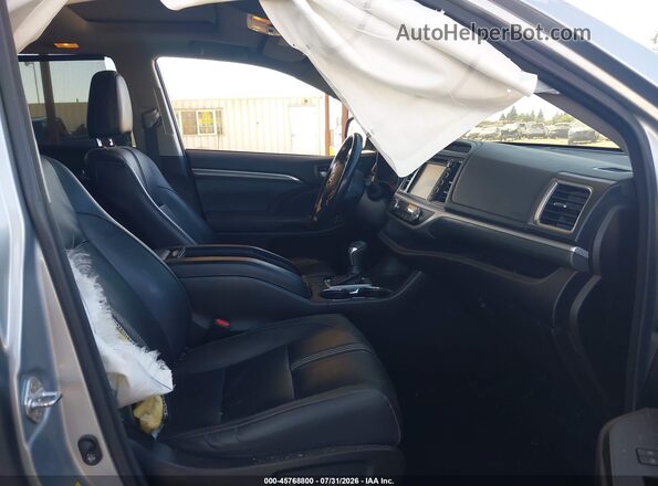 5TDJZRFH8HS478297 2017 TOYOTA HIGHLANDER Silver წინა სალონის ხედი