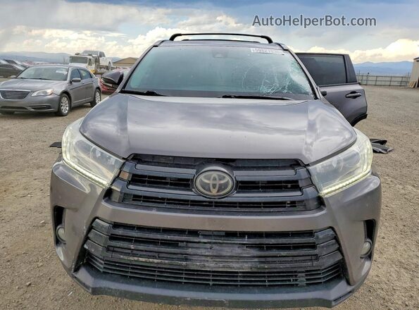 5TDJZRFH8JS811328 2018 TOYOTA HIGHLANDER Gray Դիմացի տեսք