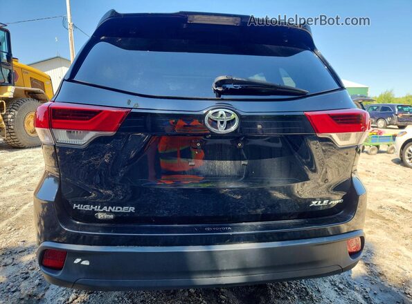 5TDJZRFH8JS832311 2018 TOYOTA HIGHLANDER Black Հետևի տեսք