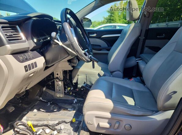 5TDJZRFH8JS832311 2018 TOYOTA HIGHLANDER Black Սալոնի դիմացի տեսք