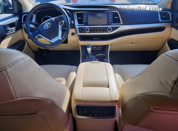 5TDJZRFH8KS736809 2019 TOYOTA HIGHLANDER Black Вид панелі приладів