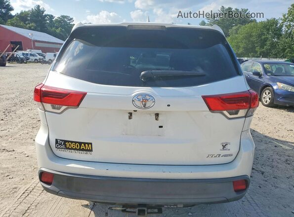 5TDJZRFH9HS365474 2017 TOYOTA HIGHLANDER Белый Вид сзади