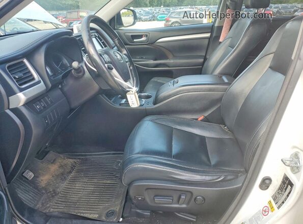 5TDJZRFH9HS365474 2017 TOYOTA HIGHLANDER Белый Вид салона спереди
