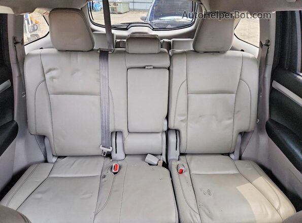 5TDJZRFH9HS460911 2017 TOYOTA HIGHLANDER Черный Вид задних сидений
