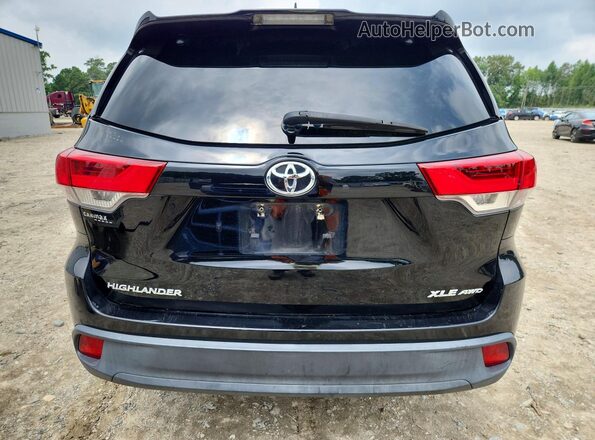 5TDJZRFH9HS460911 2017 TOYOTA HIGHLANDER Черный Вид сзади