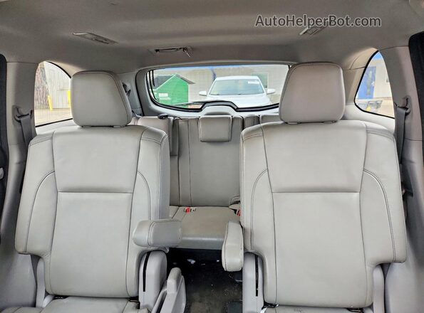 5TDJZRFH9JS498693 2018 TOYOTA HIGHLANDER Black უკანა სავარძლების ხედი