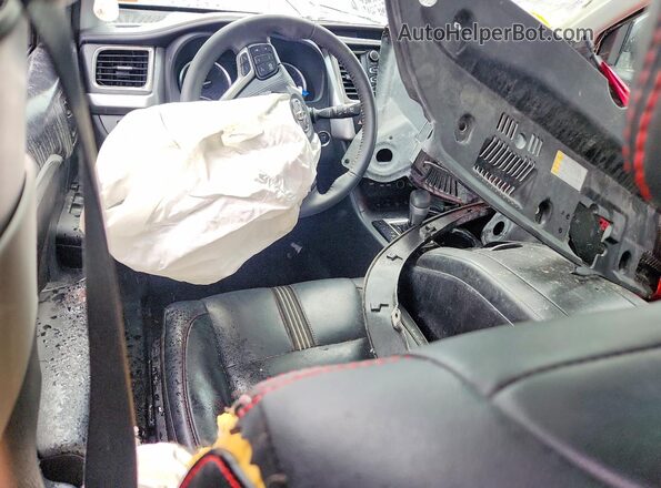 5TDJZRFH9KS607073 2019 TOYOTA HIGHLANDER Серый Вид панели приборов